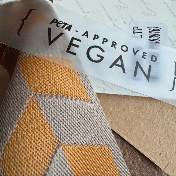 New Emperia Backpack PETA Vegan approved Faux Leather Bag Adjustable Straps - Picture 10 of 14